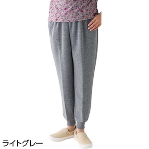 おしりスルッとニットホッピングパンツ