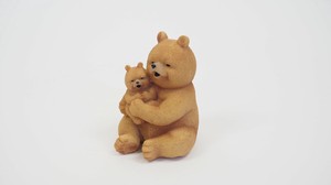 レジンダッドベアー抱っこ　置物/オブジェ/インテリア雑貨/ガーデニング