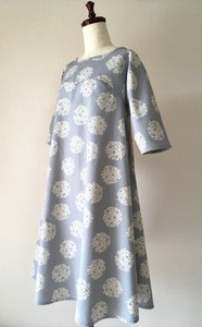 【ハンドメイド】White leaf wreath　bird　one-piece　dress Cotton Linen Made in Japan With pocket