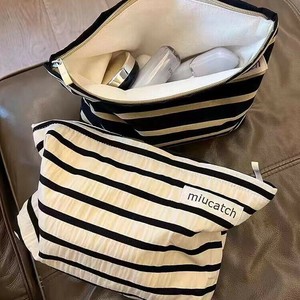 化粧ポーチ 収納バッグ  大容量  DYLA1005