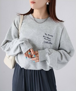 Sweatshirt