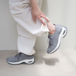 Low-top Sneakers