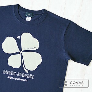 ユニセックス・プリントTシャツ　"四つ葉のクローバー"　ネイビー　半袖 Tシャツ