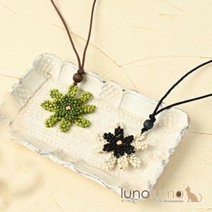 Necklace/Pendant Necklace Flower Ladies fashion Bicolor White Pendant Casual