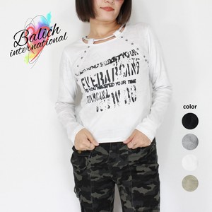 【2025年　新作　トップス】 リメイク風ネックデザインスタッズ付ロングスリーブTシャツ