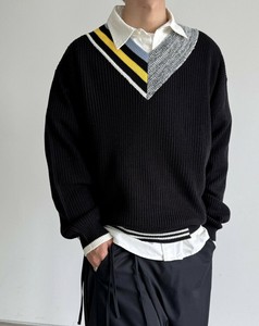 【2025秋冬新作】アシンメトリーVネックニット＜ユニセックス＞