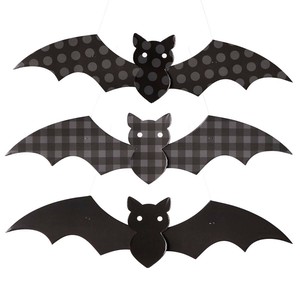 秋装飾品　ハロウィン吊り装飾　コウモリオーナメント　3個