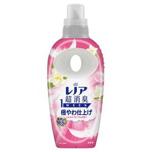 レノア1weekふんわりブロッサム本体　490ML