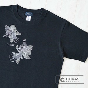 ユニセックス・プリントTシャツ　"金魚風情"　ブラック　半袖 Tシャツ