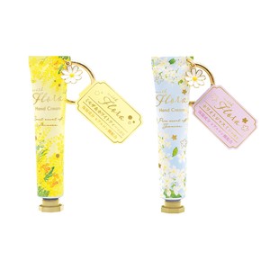 【1月中旬発売/9月末〆切 完全予約制】ウィズフローラ　チャーム付きハンドクリーム　ミモザ・ジャスミン