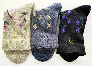 短袜 花朵 圆领 秋冬新品