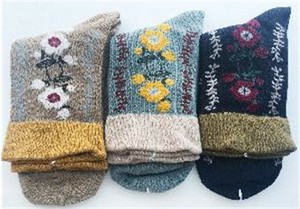 短袜 棉 圆领 有机 花卉图案 秋冬新品