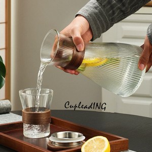 【2025新作】INSスタイル キッチン用耐急冷熱ガラスポット 2個付透明コップ付属 高硼珪酸強化ガラス製