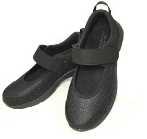 Shoes black
