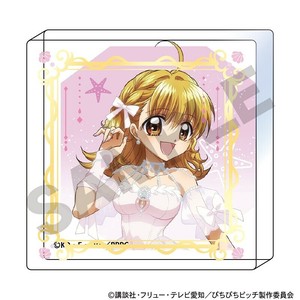 ★予約特典 3％OFF★　ぴちぴちピッチ　アクリルブロック　七海 るちあ/パールドレス