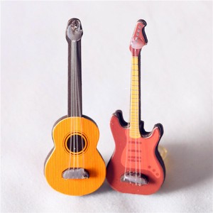 ミニギター 楽器   ドールハウス 子供 おもちゃ    DYLA1106