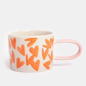 【caroline gardner】CORAL MAGNET HEARTS CERAMIC MUG