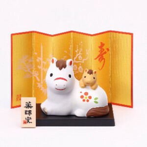 【干支 置物 薬師窯】錦彩招福午(子うま付)