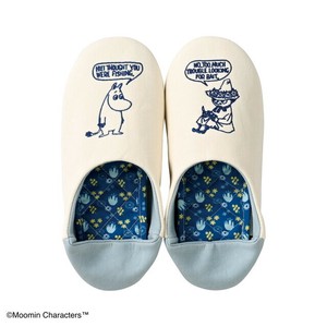 MOOMIN ムーミン ムーミンとおしゃべり スリッパ　ルームシューズ