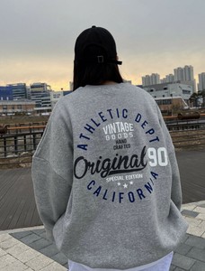 Sweatshirt Unisex [A/W NEW]