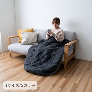 Knee Blanket Knickknacks