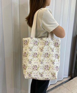 フラワー刺繍キャンバストートバッグ レディース 花柄 トート