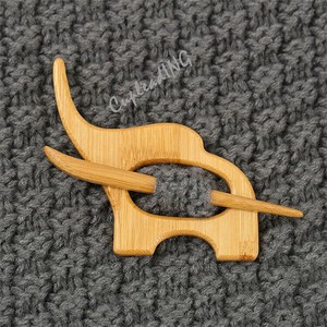【定番商品】INSスタイル 襟元あしらい かわいい動物モチーーフ木ブローチ