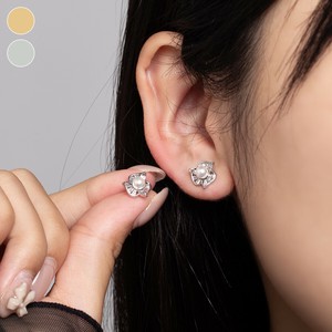 ピアス《フラワービジューピアス 全2色》