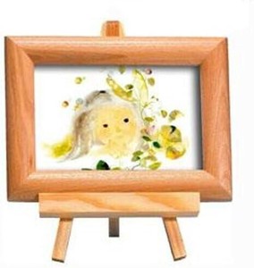 ナチュラルイーゼル付(ちひろ絵はがき一枚入り)　1348040・五粒のエンドウ豆