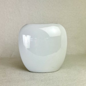 Bettara Vase