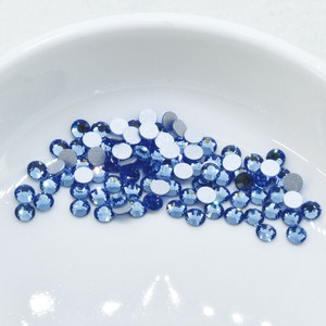 フラットバック VIVA12 プレシオサ SS30 ライトサファイヤ F ラインストーン PRECIOSA