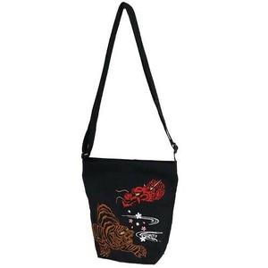大西賢製販 Ripple 刺繍ショルダーバッグ 龍虎 B38-SSB01