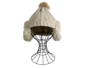 【★新商品 9月29日締切／10月中旬以降納品予定】耳あて付きﾆｯﾄ帽
