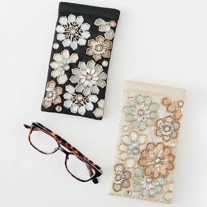 【東京かんかん】ビーズ刺繍メガネケース ブラック&ミックス 眼鏡入れ ハンドメイド