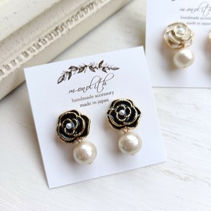 クラシックローズ×パール・ピアス【handmade】