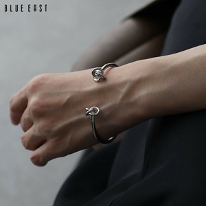 2025新作【ノットメタルバングル】 アクセサリー バングル