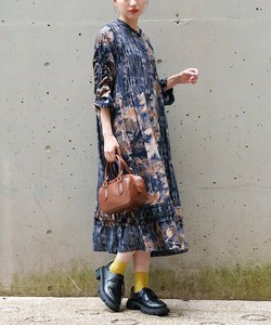 【2025秋冬新作】袖ギャザーミックス柄ワンピース ミモレ丈 長袖 花柄 フリル レディース