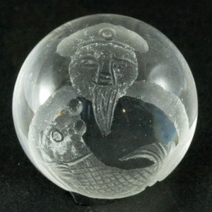 【彫刻ビーズ】水晶 20mm (素彫り) 七福神「恵比寿」