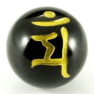 【彫刻ビーズ】オニキス 16mm (金彫り) 「梵字」マン
