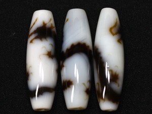 【天珠ビーズ】高級風化天珠3.8cm 五爪龍神 (白地に茶模様タイプ)