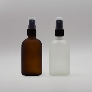 (半透明)(茶色) 100/80/60/30/10日本製化粧瓶 スプレー付 フロスト加工ガラスボトル詰替/容器
