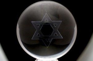 【彫刻置物】丸玉 人工水晶 六芒星(レーザー彫刻) 約80mm