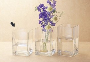 《トルコ製》花瓶　スクエア　（125x125x180）【ガラス かびん】【フラワーベース】