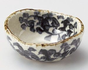 タコ唐草楕円小鉢【日本製　美濃焼】
