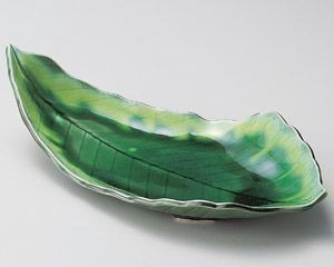 緑釉木の葉尺二皿【日本製　美濃焼】