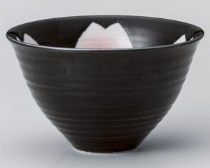 黒釉桜花ゆったり碗【日本製　美濃焼】