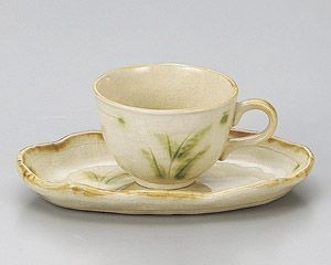 彫芦コーヒー碗と受皿【日本製　美濃焼】