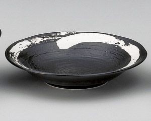 極刷毛黒8.0寸つけ麺皿【日本製　美濃焼】