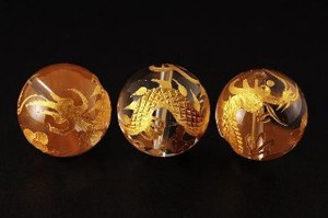 【彫刻ビーズ】水晶 18mm (金彫り) 五爪龍