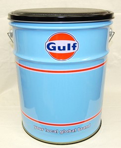 Gulfオイル缶スツール【Gulf 911　PORSCHE ENGINES （C-type）】